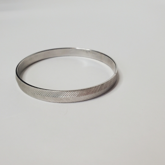 Monet Women's Etched Silver Toned Bracelet - Picture 1 of 5